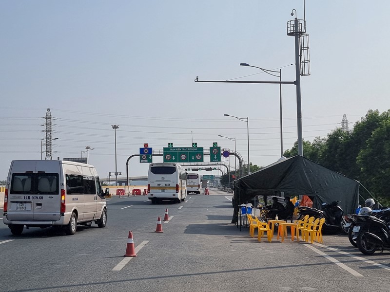 Quang Ninh mo lai van tai khach lien tinh voi Hai Duong - Hinh anh 1