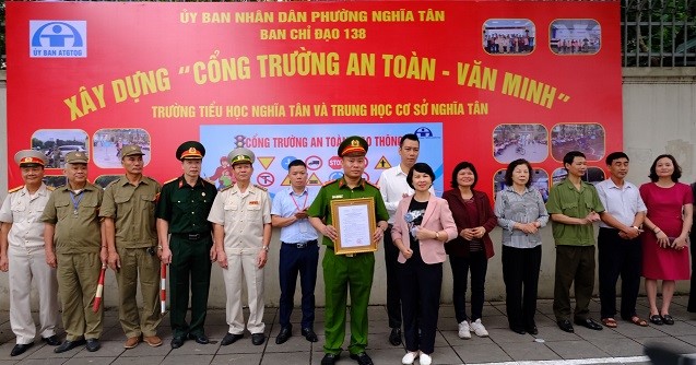 Cong truong an toan – van minh: Mo hinh hay can nhan rong - Hinh anh 1