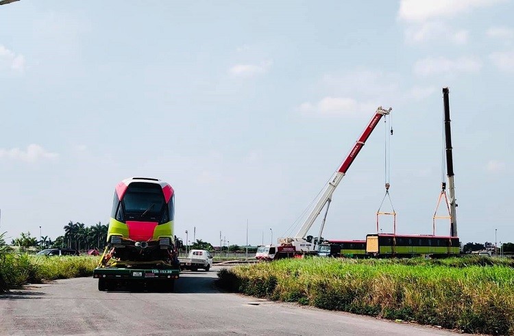 Doan tau thu 5 du an duong sat Nhon - Ga Ha Noi da ve den Ha Noi - Hinh anh 2