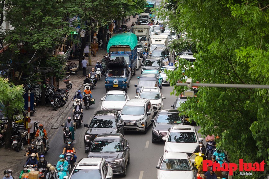 Hien trang duong Lang duoc de xuat mo rong len 53,5m - Hinh anh 10