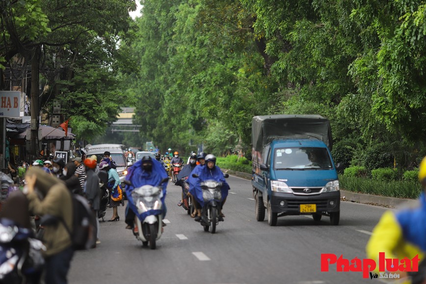 Hien trang duong Lang duoc de xuat mo rong len 53,5m - Hinh anh 11