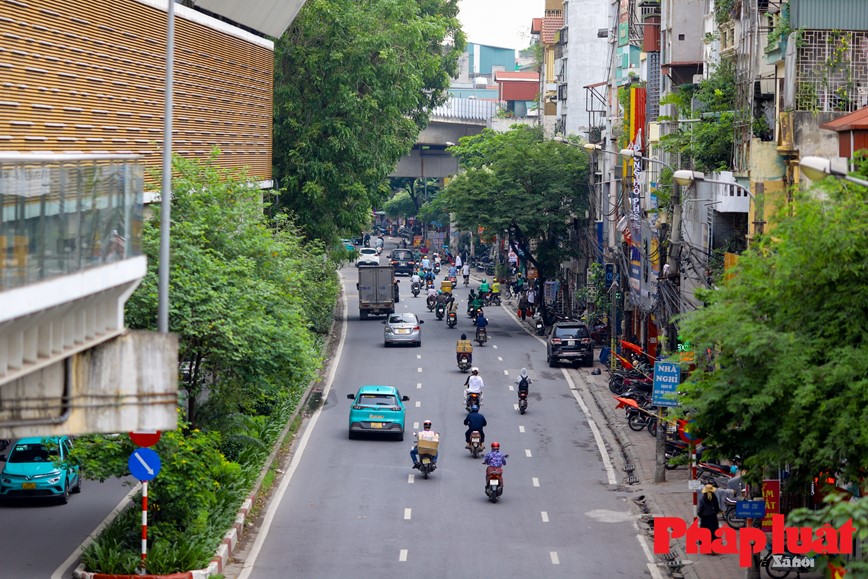 Hien trang duong Lang duoc de xuat mo rong len 53,5m - Hinh anh 8