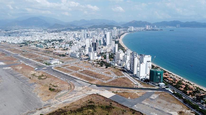 Dien bien moi vu giao dat san bay Nha Trang cu  - Hinh anh 1