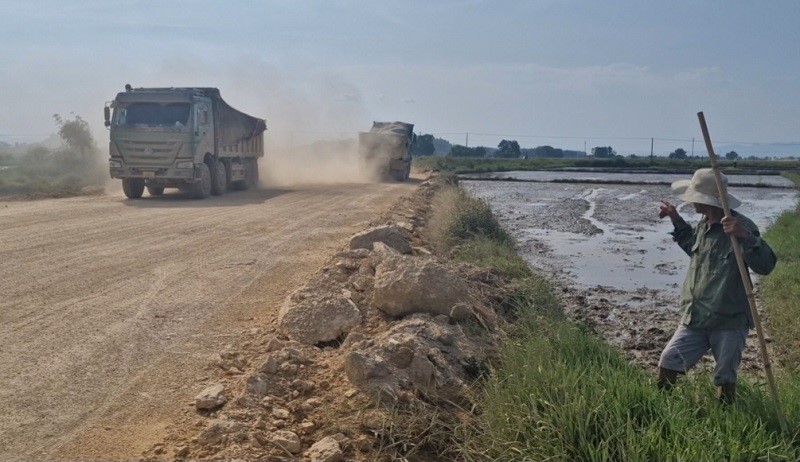 Ha Tinh tang cuong kiem soat moi truong tai du an cao toc Bac- Nam - Hinh anh 3