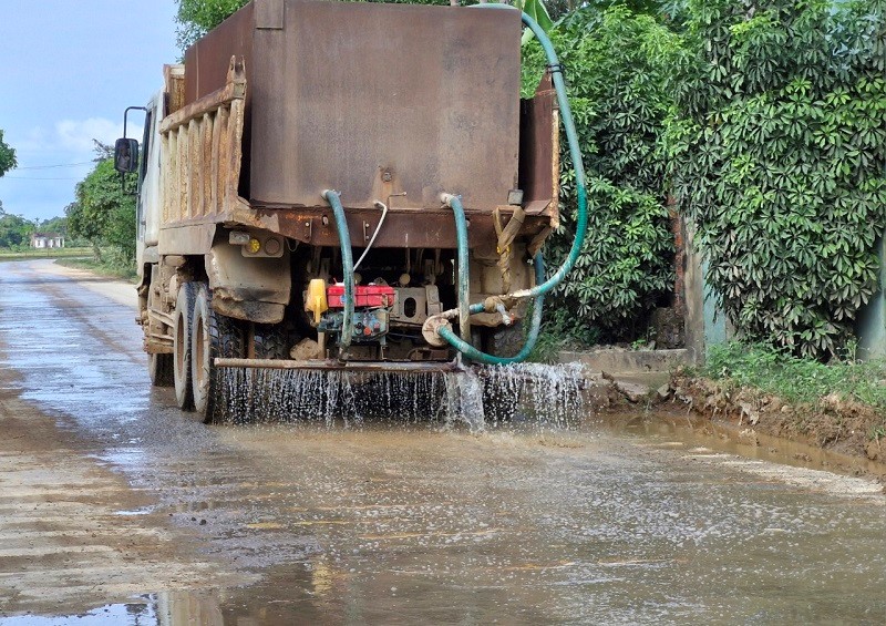 Ha Tinh tang cuong kiem soat moi truong tai du an cao toc Bac- Nam - Hinh anh 8