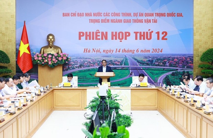 Phan dau hoan thanh 3.000 km duong cao toc truoc ngay 31/12 - Hinh anh 2