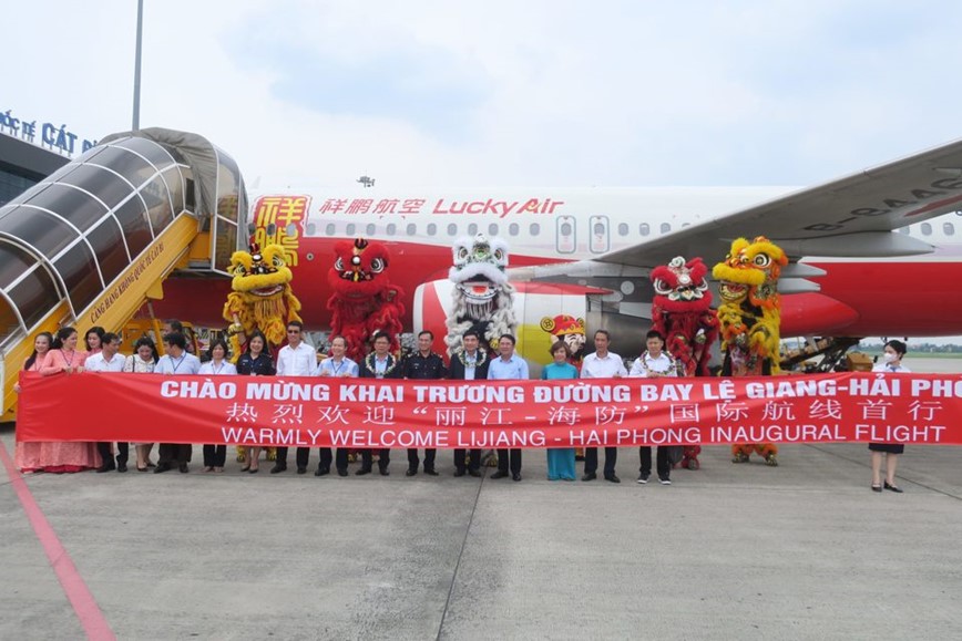 Chuyen bay dau tien khoi hanh tu Le Giang ha canh tai san bay Cat Bi - Hinh anh 1