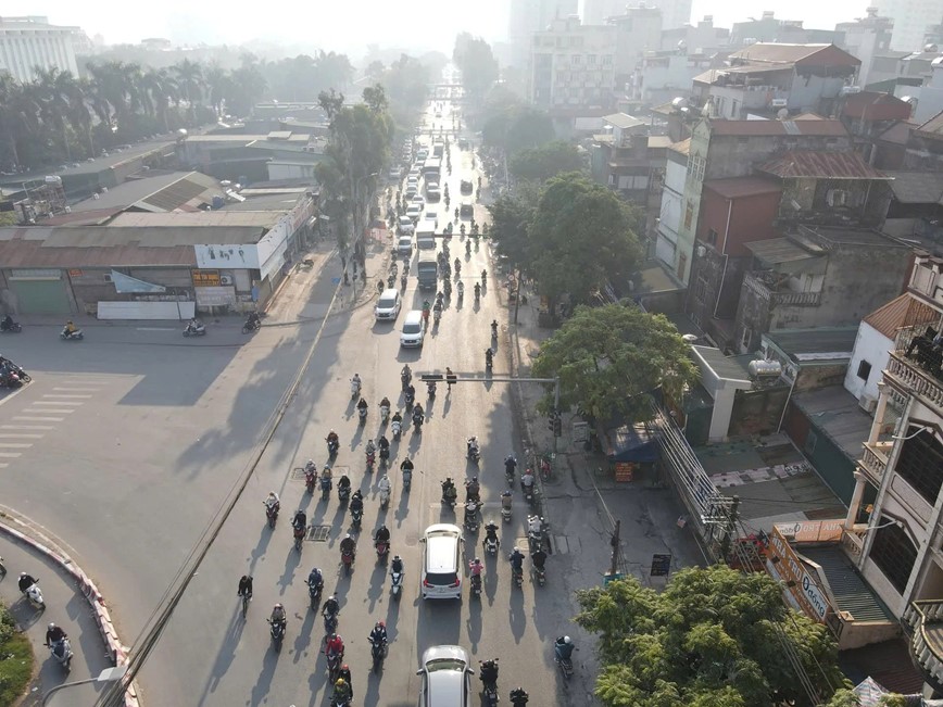 Giam ap luc giao thong tai nut giao “luon tac”  Phan Trong Tue - Xa La - Pham Tu - Hinh anh 3