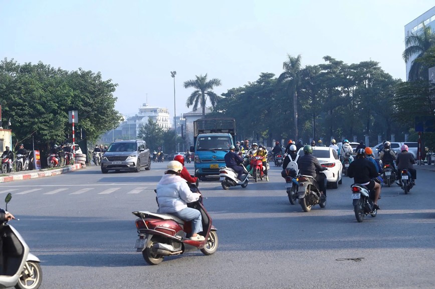 Giam ap luc giao thong tai nut giao “luon tac”  Phan Trong Tue - Xa La - Pham Tu - Hinh anh 8