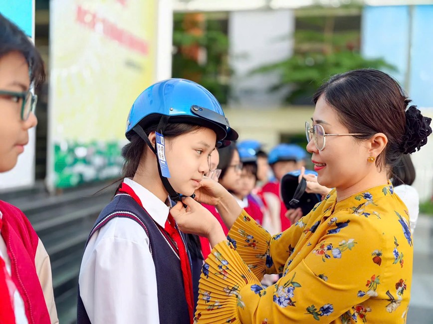 Xây dựng văn hoá giao thông bền bỉ, hiệu quả - Hình ảnh 2 Xay dung van hoa giao thong ben bi, hieu qua - Hinh anh 2