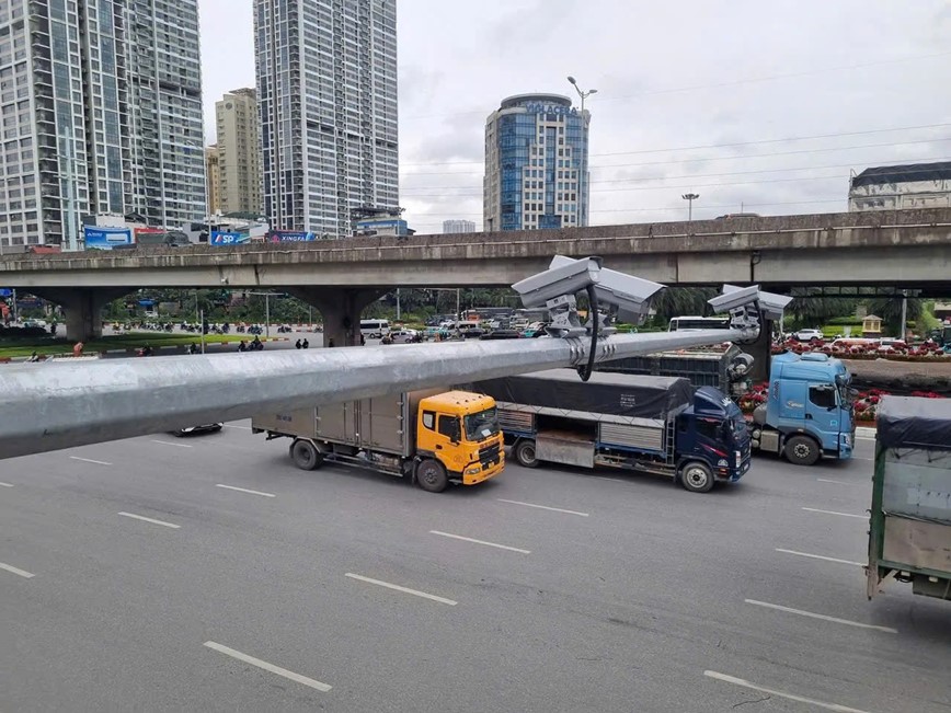 Tháng 12/2025 camera AI sẽ hoạt động đồng loạt trên đường phố Hà Nội - Hình ảnh 1 Thang 12/2025 camera AI se hoat dong dong loat tren duong pho Ha Noi - Hinh anh 1