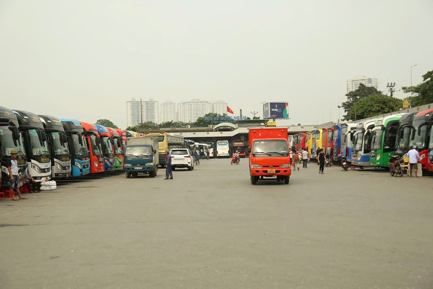 De xuat lap camera vao khoang cho khach, can danh gia tinh kha thi - Hinh anh 1