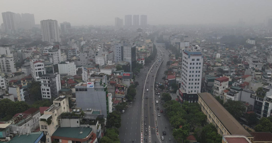 Toan canh tuyen duong Vanh dai 1 o Ha Noi se cam xe may chay xang theo gio - Hinh anh 3