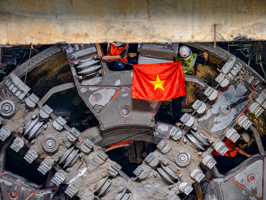 Robot dao ham “Than Toc” hoan thanh khoan 4km xuyen long dat ve dich - Hinh anh 5