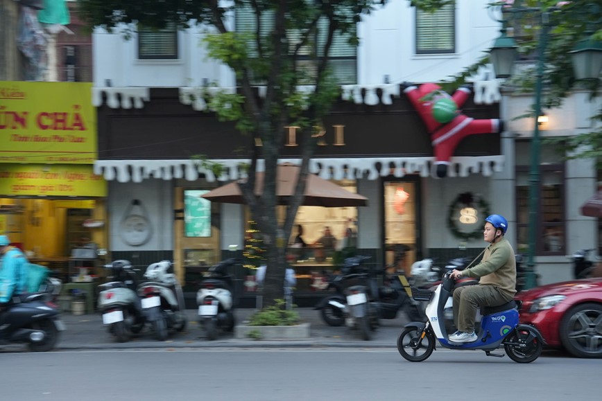 Ha Noi dua xe dien hai banh cong cong vao hoat dong - Hinh anh 9