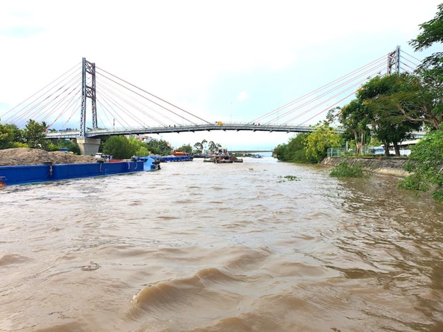 Giai phong mat bang cham, 4 tinh phia Nam bi Bo Giao thong nhac ten - Hinh anh 1