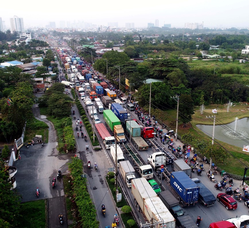 TP Ho Chi Minh: De xuat mo duong chuyen dung rong 12 lan xe ket noi voi cang Cat Lai - Hinh anh 1