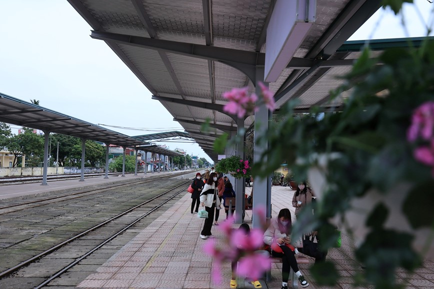 Ve dep sau chinh trang cac nha ga tren tuyen Ha Noi - Hai Phong - Hinh anh 4