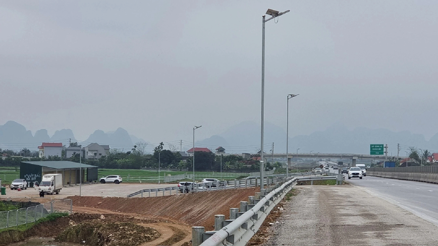 Tim nha dau tu 8 tram dung nghi tren tuyen cao toc Bac - Nam - Hinh anh 1