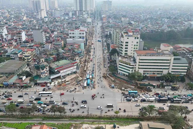 Tu 6/4, Ha Noi phan luong dieu chinh giao thong tren duong Giai Phong - Hinh anh 1