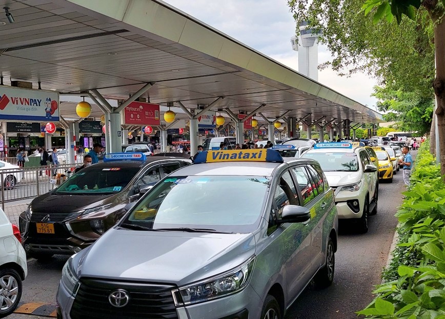 De xuat co cac bai dau taxi o TP Ho Chi Minh - Hinh anh 1