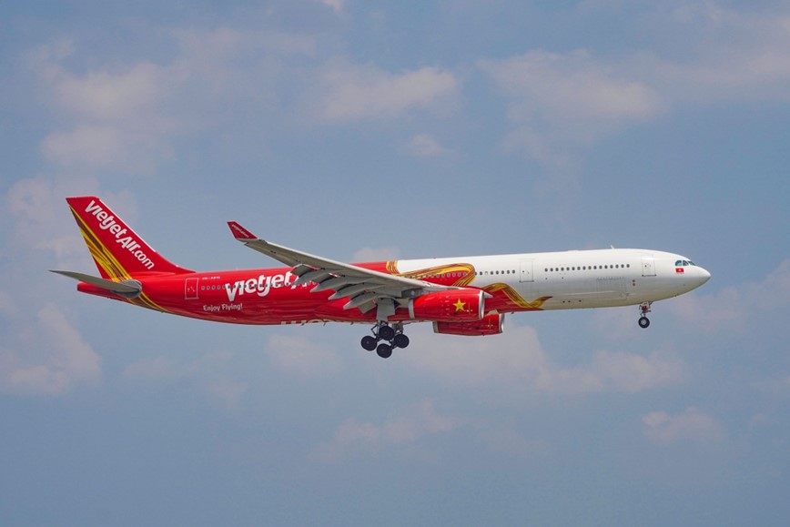 Vietjet tung 10.000 ve may bay tu 0 dong den Singapore - Hinh anh 1