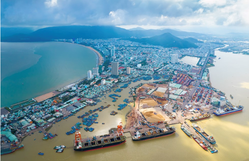 Sap nang cap luong Quy Nhon de don tau trong tai den 50.000 DWT - Hinh anh 1