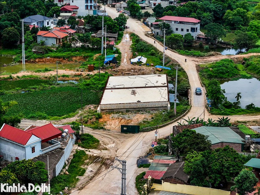 Du an nang cap, cai tao Tinh lo 412 thi cong dang do, do dau? - Hinh anh 1