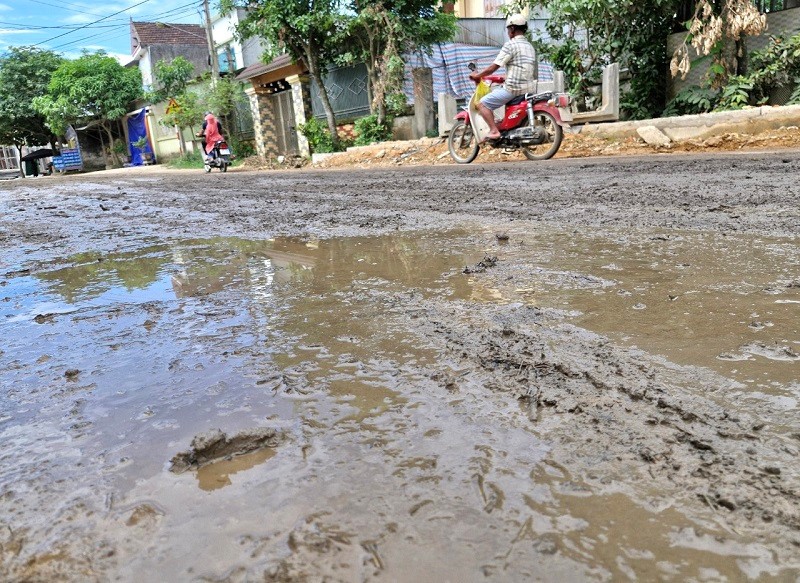 Ha Tinh: mat an toan giao thong tai du an gan 100 ty dong - Hinh anh 9