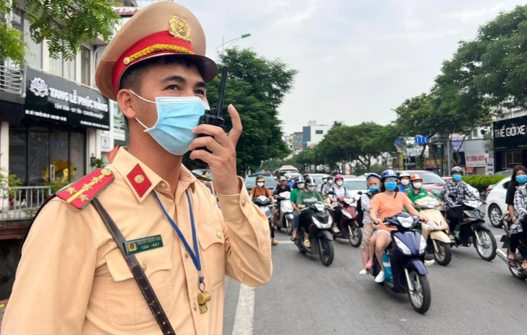 De xuat chi toi 5 trieu dong de mua tin cua nguoi bao vi pham giao thong - Hinh anh 1