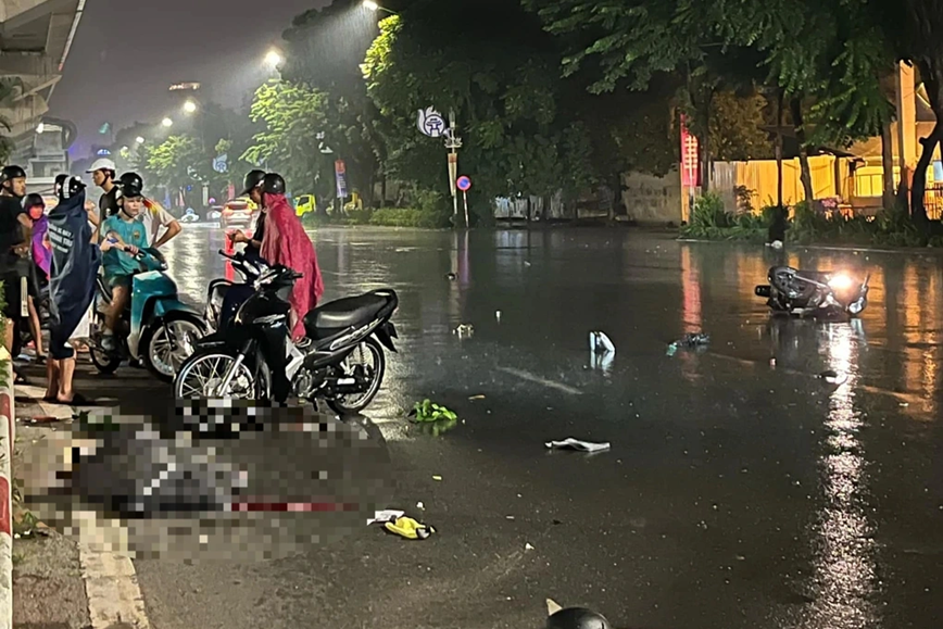 Nguoi dan ong tu vong tren duong Nguyen Trai luc rang sang  ​ - Hinh anh 1