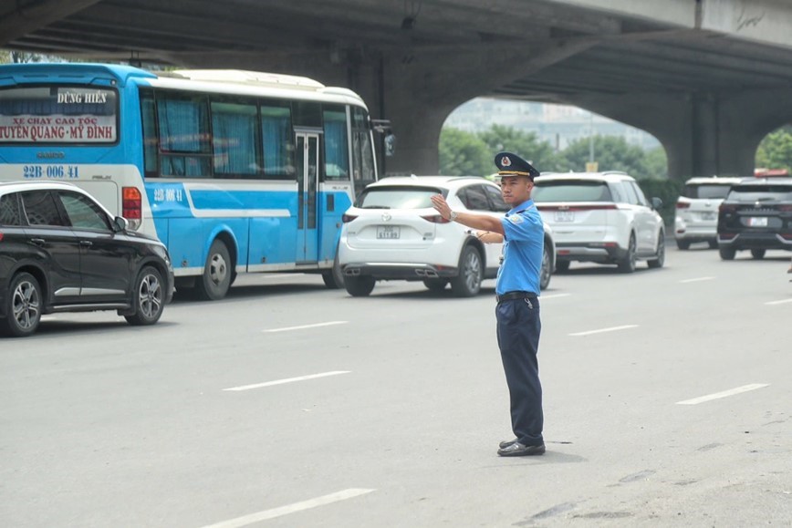 Thanh tra So GTVT Ha Noi: dam bao tot nhu cau di lai cho Nhan dan dip Le 2/9 - Hinh anh 1