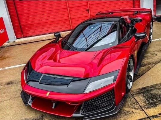 Ferrari F80: sieu xe hybrid co gia gan 100 ty dong ra mat - Hinh anh 3