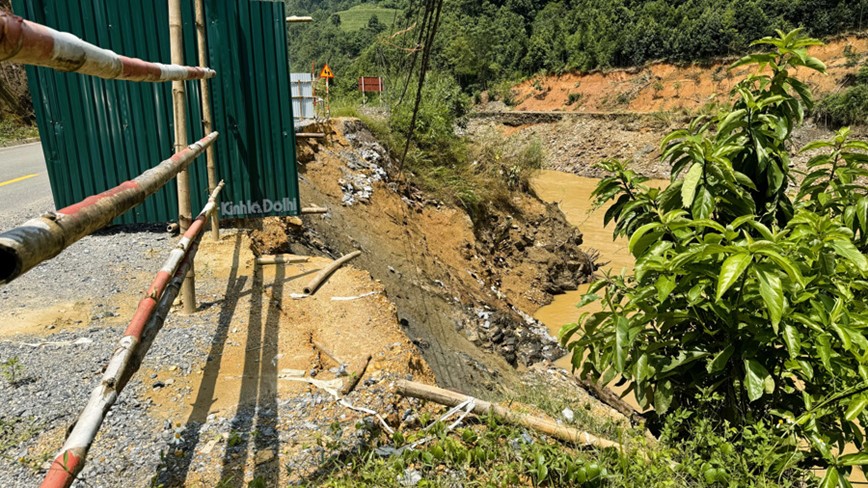 Lao Cai tap trung khac phuc ha tang giao thong bi hu hai do thien tai - Hinh anh 1