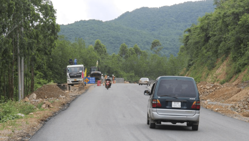 Rot rao go vuong mac, tang toc thi cong nang cap QL19 qua Binh Dinh - Hinh anh 1