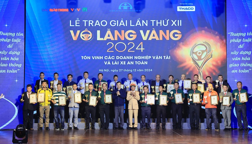 Giai thuong Vo lang vang 2024: Ton vinh 90 ca nhan, tap the dam bao ATGT - Hinh anh 1