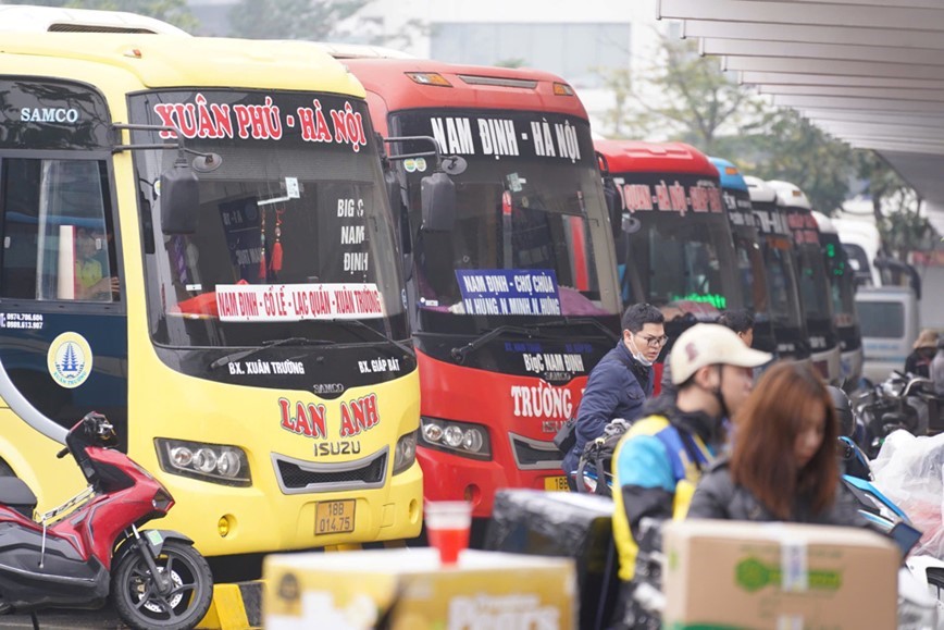 Van tai hang hoa va hanh khach tang cao, dap ung tot nhu cau trong dip Tet - Hinh anh 1