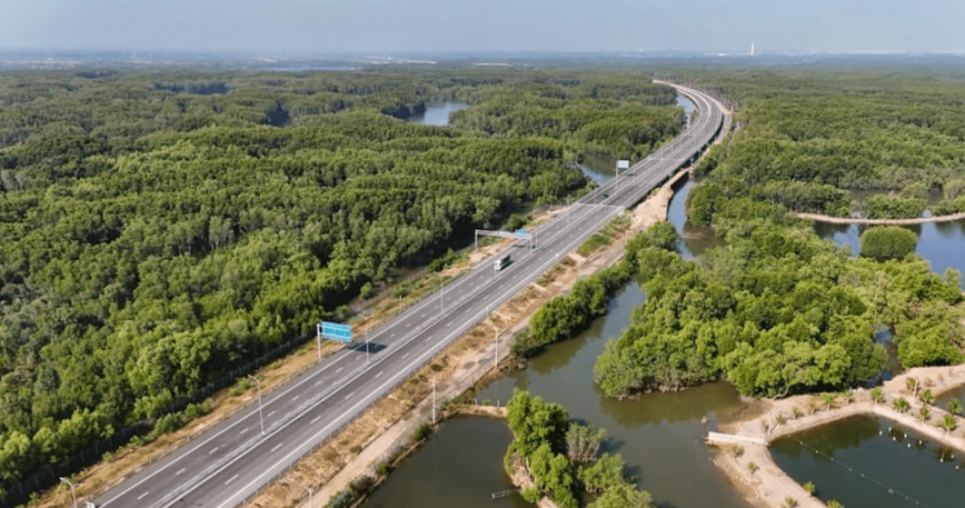 Day nhanh tien do dua vao khai thac them 33km cao toc Ben Luc - Long Thanh truoc 30/4 - Hinh anh 1