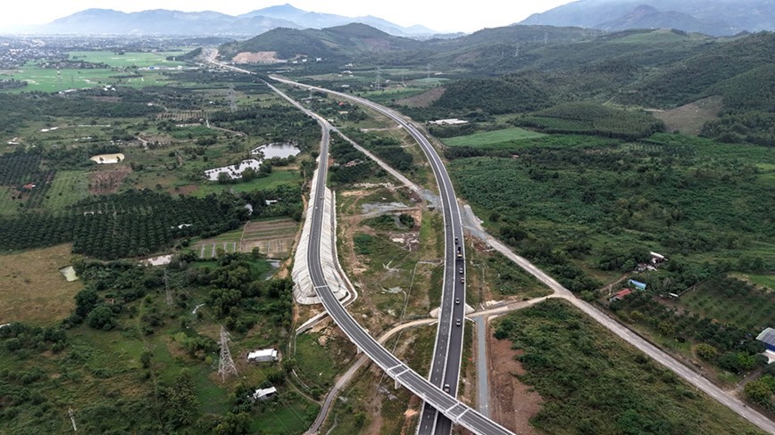 Du kien khai thac som 70km cao toc Van Phong - Nha Trang tu ngay 30/4 - Hinh anh 1