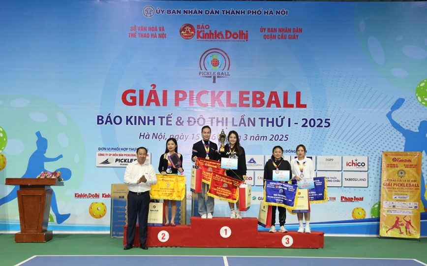 Be mac Giai “Pickleball Bao Kinh te & Do thi lan thu I - 2025” - Hinh anh 12