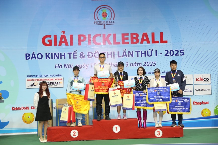 Be mac Giai “Pickleball Bao Kinh te & Do thi lan thu I - 2025” - Hinh anh 13