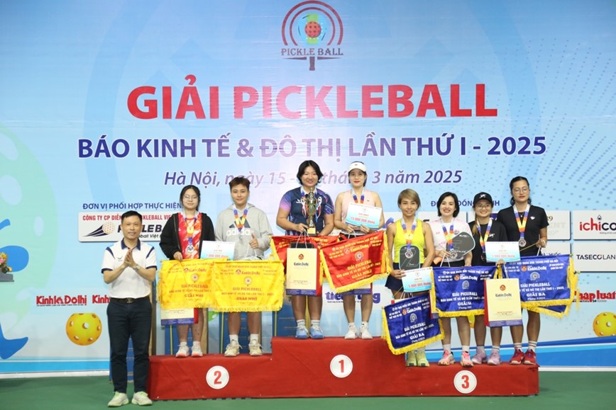 Be mac Giai “Pickleball Bao Kinh te & Do thi lan thu I - 2025” - Hinh anh 4