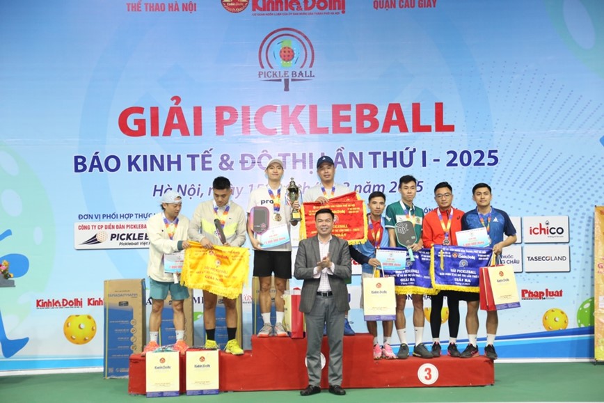 Be mac Giai “Pickleball Bao Kinh te & Do thi lan thu I - 2025” - Hinh anh 6