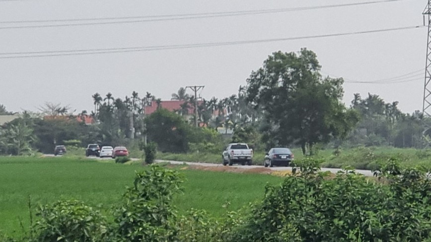 Hai Phong dung barie kien co han che phuong tien tranh tram thu phi QL10 - Hinh anh 1