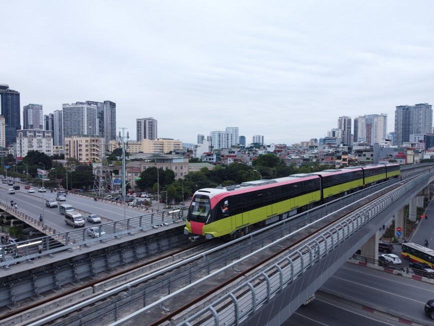 Ha tang giao thong khung cua Ha Noi: but pha ngoan muc - Hinh anh 2