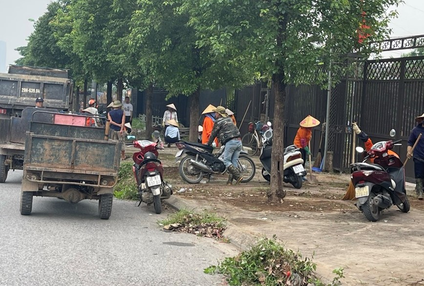 Xu ly trat tu an toan giao thong, trat tu do thi tren duong 40m Nam Thang Long - Hinh anh 4