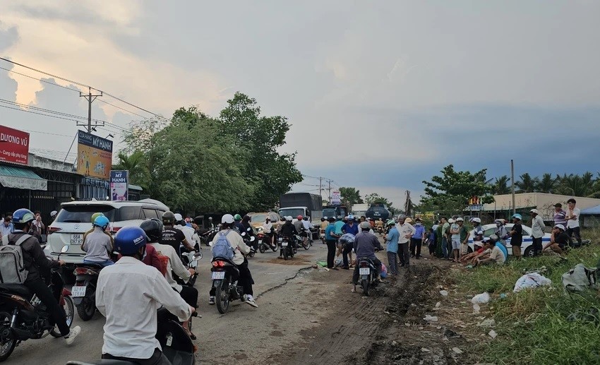 Hoc sinh lop 7 tu vong tren duong di hoc ve - Hinh anh 1