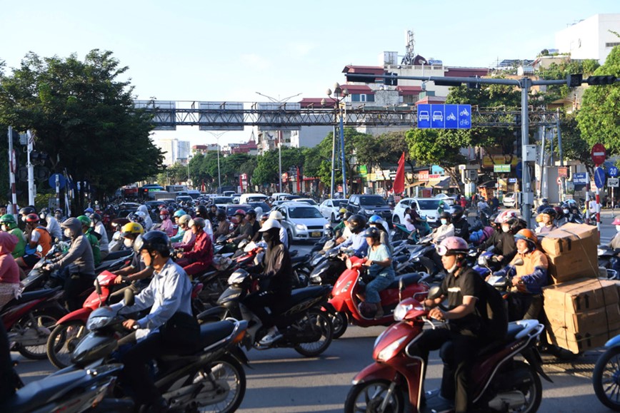 Nguoi dan nuom nuop roi Thu do ve que nghi le - Hinh anh 6