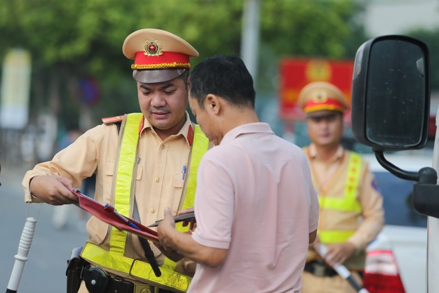 Van can nhieu no luc de keo giam tai nan giao thong - Hinh anh 1