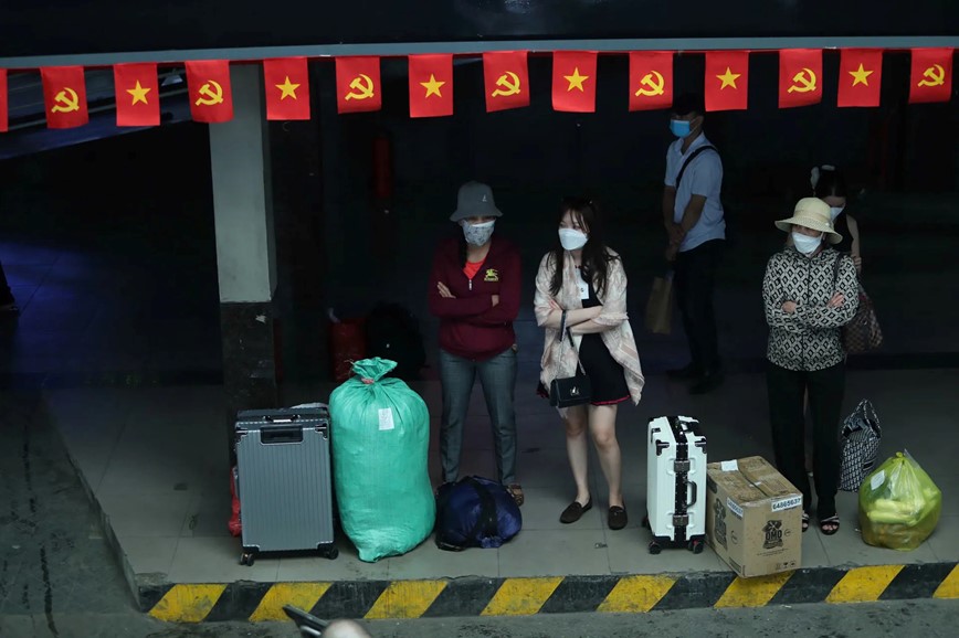 Hà Nội: các bến xe sẵn sàng phục vụ cao điểm nghỉ lễ 30/4 - 1/5 - Hình ảnh 9 Ha Noi: cac ben xe san sang phuc vu cao diem nghi le 30/4 - 1/5 - Hinh anh 9